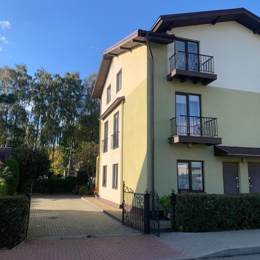 Green Villa Palanga Luaran gambar