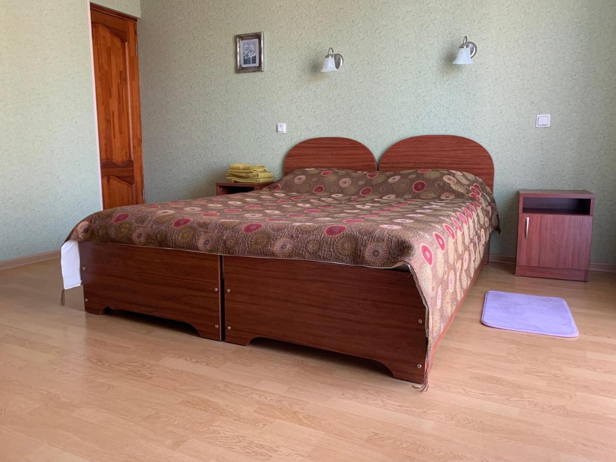 Green Villa Palanga Luaran gambar